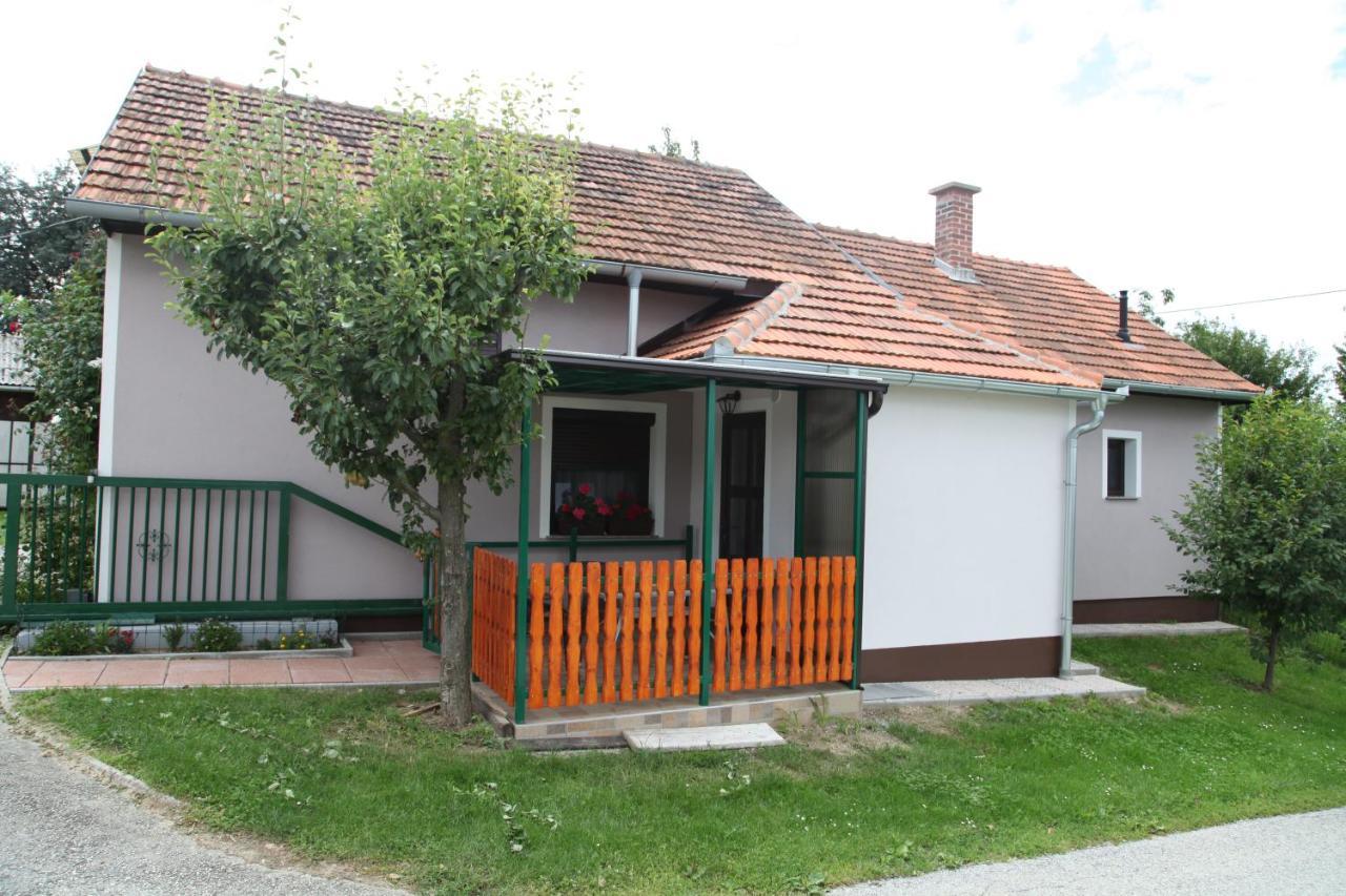 Holiday Home Maderka Strigova Ngoại thất bức ảnh
