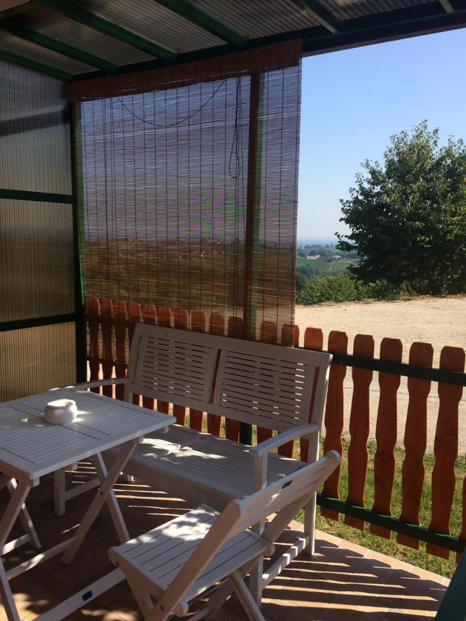 Holiday Home Maderka Strigova Ngoại thất bức ảnh